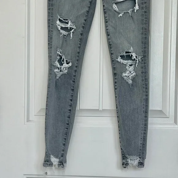 American Eagle Super High-Rise Jegging Distressed Gray Skinny Jean Size 2 - Picture 5 of 11